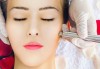 Професионално почистване на лице, масаж на лице, шия и деколте + кислородна терапия и БОНУС - почистване на вежди в Козметичен център DR.LAURANNE в Центъра на София - thumb 3