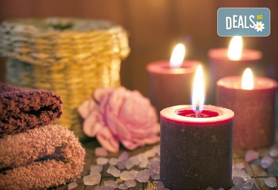 Романтичен масаж „Перфектния подарък“ - за двама, с комплимент по чаша червено вино, романтична музика и свещи в салон Beauty Zone в Люлин 8! - Снимка 2