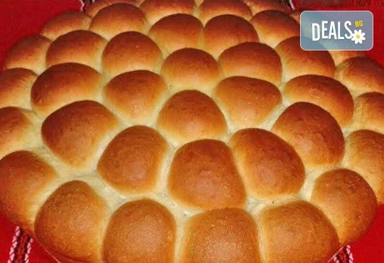Погача за празници! Голяма обредна погача, или както нашите баби я наричат пита - обреден хляб с орнаменти от Работилница за вкусотии Рави! - Снимка 4