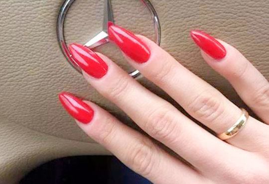 Класически маникюр с гел лак SNB/Bluesky и 2 декорации с печати или гел върху естествен нокът и маникюр с лак China Glaze в салон Flowers - Снимка 11