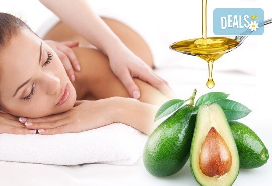 Релаксиращ масаж на цяло тяло със 100% натурално масло по избор - кокос или авокадо в салон за красота Мария Магдалена - Снимка 1