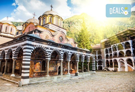Двудневна екскурзия до Рилски манастир, Рупите, Мелник, Сандански: 1 нощувка със закуска, транспорт от Плевен и екскурзовод! - Снимка 1