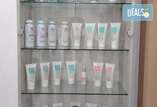 За перфектна кожа! Масаж на лице, деколте и шия + маска според нуждите на кожата във VALERIE BEAUTY STUDIO! - Снимка 7