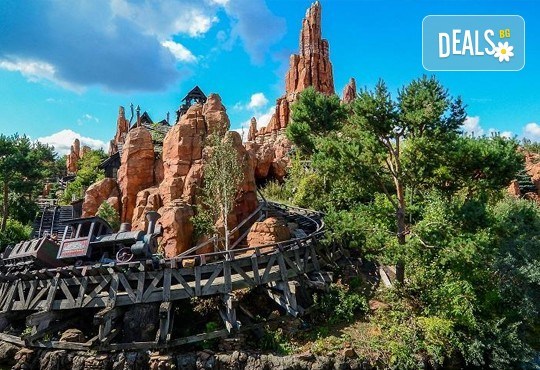 Екскурзия до Дисниленд в Париж за 1 юни! 4 нощувки със закуски в хотел по избор, самолетен билет, летищни такси и трансфери - Снимка 17