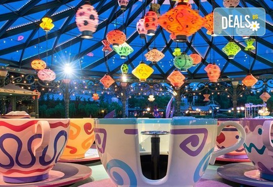 Екскурзия до Дисниленд в Париж за 1 юни! 4 нощувки със закуски в хотел по избор, самолетен билет, летищни такси и трансфери - Снимка 12