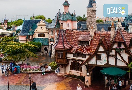 Екскурзия до Дисниленд в Париж за 1 юни! 4 нощувки със закуски в хотел по избор, самолетен билет, летищни такси и трансфери - Снимка 6