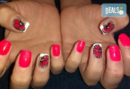 Класически маникюр или френски с гел лак BlueSky, Gelish или термо гел лак, магнитен гел лак, 4 декорации или 3D елементи за вграждане и СПА терапия - Снимка 13