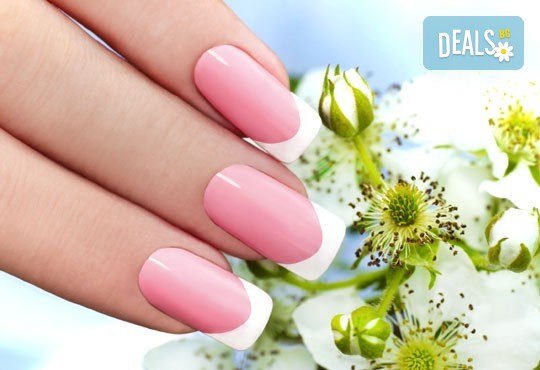 Класически маникюр или френски с гел лак BlueSky, Gelish или термо гел лак, магнитен гел лак, 4 декорации или 3D елементи за вграждане и СПА терапия - Снимка 2