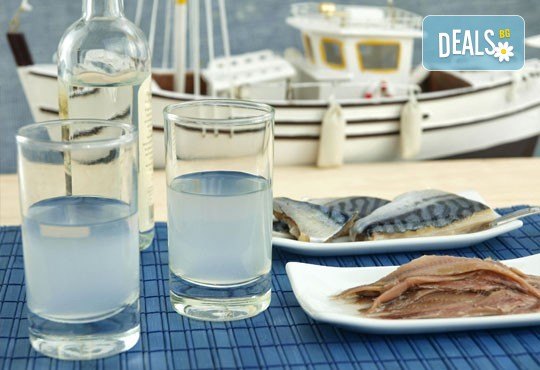 Мартенска екскурзия в Солун, Гърция: 2 нощувки със закуски, транспорт и екскурзовод от Дрийм Тур! - Снимка 3