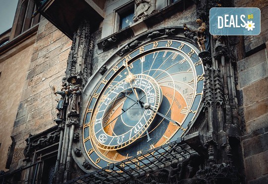 Уикенд почивка през март в Златна Прага! 2 нощувки със закуски, самолетен билет, летищни такси и трансфери, обиколка на Прага! - Снимка 2