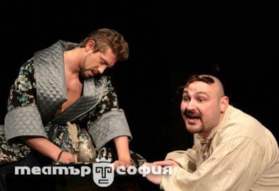 Гледайте Калин Врачански и Мария Сапунджиева в Ревизор в Театър ''София'' на 02.03. от 19 ч, билет за един