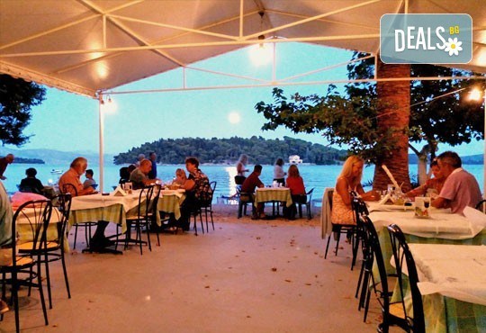 Великден на о. Лефкада - изумрудения остров на Гърция! 3 нощувки със закуски в Авра Бийч 3*, Нидри, транспорт и екскурзовод от Дрийм Тур! - Снимка 8