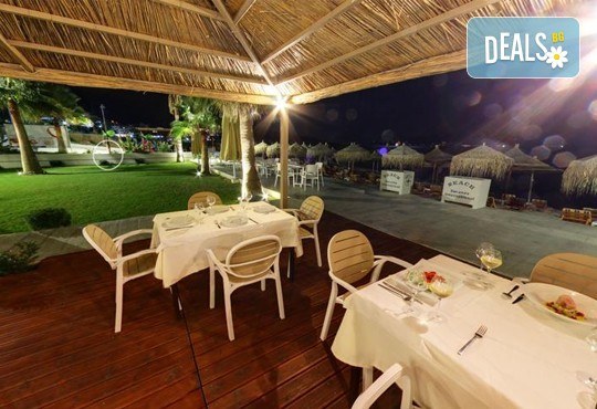 Почивка в Саранда – другото лице на Албания! 5 нощувки със закуски в Saranda International 4*, транспорт и туристическа програма - Снимка 4