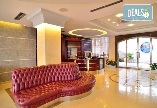 Почивка в Саранда – другото лице на Албания! 5 нощувки със закуски в Saranda International 4*, транспорт и туристическа програма - Снимка 3