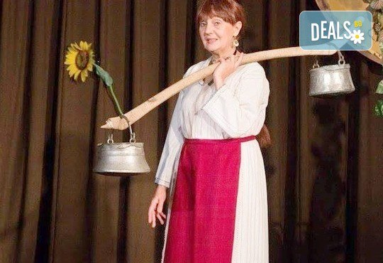 Гледайте авторския спектакъл Каква ни е люлка люляла, каква ни е рода чутовна на 23.02. от 19ч, Театър Сълза и Смях, камерна сцена - Снимка 2