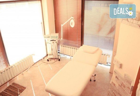 Фотоепилация на горна устна, брадичка или бакенбарди по избор с висок клас SHR технология и нова машина от Skin Care Optima съвместно с Холистик СПА - Снимка 6