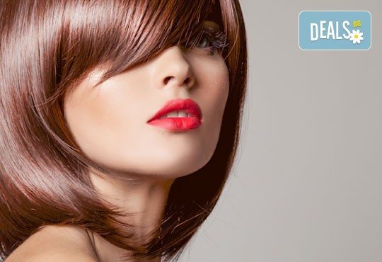 Подстригване, терапия за коса с кератин за възстановяване и блясък с професионални италиански продукти Selective Professional и прическа в Studio One - Снимка 1