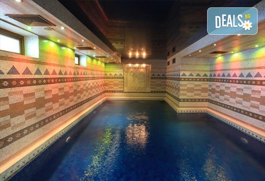 СПА пакети с ползване на закрит басейн с топла вода, финландска сауна, парна баня и частичен масаж в Хотел&СПА Бона Вита! - Снимка 1