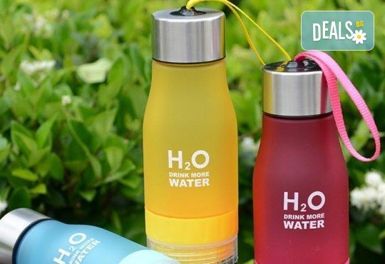 2 в 1 - съчетайте полезно и приятно за един добър ден! Иновативна бутилка за вода с цитрус преса от Нет Стор! - Снимка 3