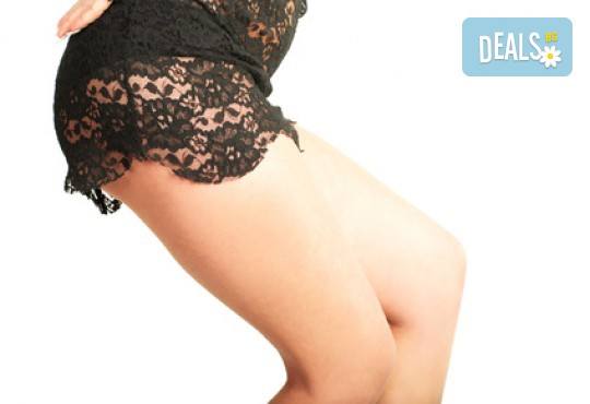 Нова процедура за гладка кожа! Шугаринг - захарна епилация на зона по избор в салон за красота Женско царство - Център! - Снимка 2