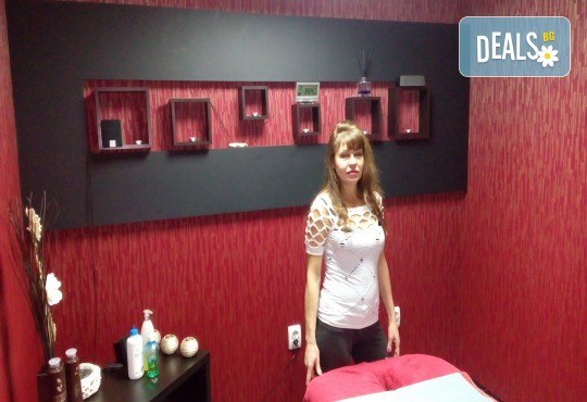 Релаксиращ филипински масаж на цяло тяло с айс гел мед и мляко, масаж на лице от масажно студио Галея - Снимка 4