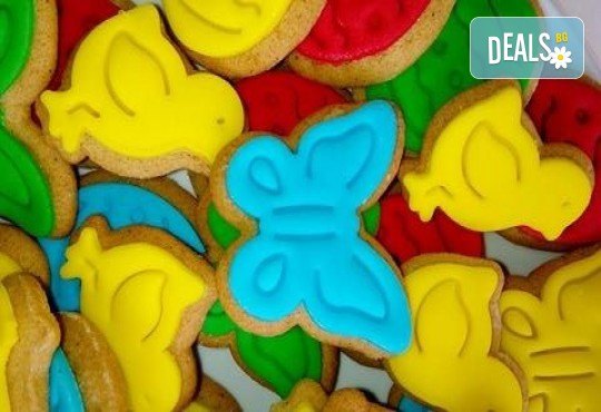 За Великден! 100 броя ръчно декорирани великденски бисквити от сладкарите на Muffin House! - Снимка 2