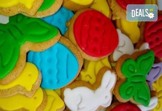 За Великден! 100 броя ръчно декорирани великденски бисквити от сладкарите на Muffin House! - Снимка 3