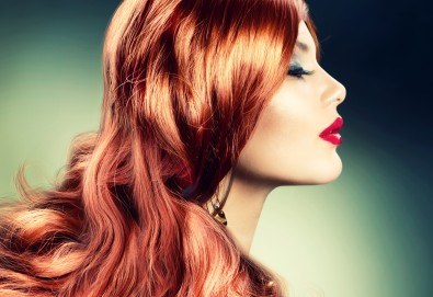 Добави свеж цвят в косата! Боядисване с боя на клиента, масажно измиване и сешоар с или без подстригване от студио Five!