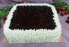 Голяма квадратна плодова торта с боровинки, ягоди или череши от сладкарница Черешка - thumb 1