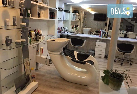 Бъдете удивителни в най-важния ден! Пробна прическа за абитуриентски бал или сватба в Studio One - Снимка 5