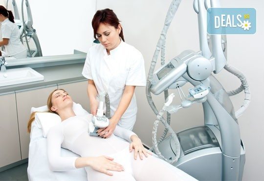 Сбогувайте се с портокаловата кожа! 1 или 5 антицелулитни масажа на всички засегнати зони и бонус в салон Женско царство! - Снимка 3