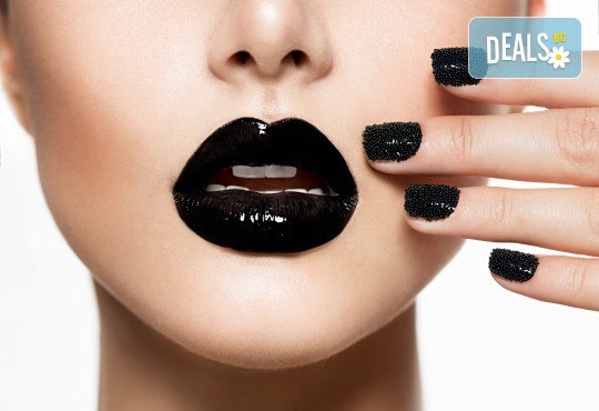 Маникюр с новото поколение хибриден гел лак на OPI, френски маникюр или гел лак с BLACK BOTTLE и декорации в Салон за красота Женско Царство - Център /Хасиенда/ ! - Снимка 1