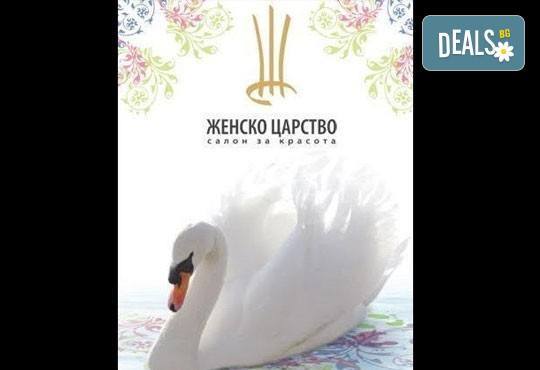 Маникюр с новото поколение хибриден гел лак на OPI, френски маникюр или гел лак с BLACK BOTTLE и декорации в Салон за красота Женско Царство - Център /Хасиенда/ ! - Снимка 3