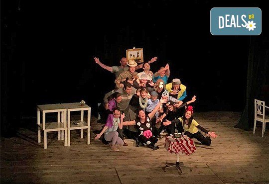 Гледайте комедията „Чичо Фьодор“ по Едуард Успенски, на 18.04. от 19 ч.,Театър Виа Верде, на сцената на Сълза и Смях, камерна зала - Снимка 1