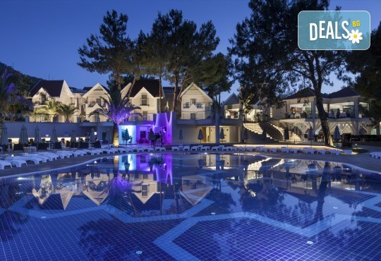 Майски празници в Дидим, Турция! 5 нощувки на база Ultra All Inclusive в Aurum Exclusive Club 5*, възможност за транспорт! - Снимка 8