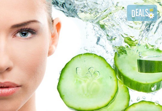 За красива кожа на лицето! Кислородна терапия за лице с мигновен хидратиращ ефект в студио за красота Ma Belle! - Снимка 1