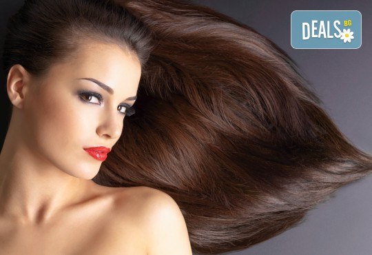 Полиране на коса, масажно измиване, терапия в 3 стъпки и изправяне с преса в салон Женско Царство - Център /Хасиенда/! - Снимка 1