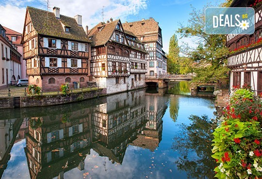 Самолетна екскурзия до Швейцария с посещение на Цюрих, Женева, Лозана, Страсбург и Базел! 4 нощувки със закуски и самолетен билет от София Тур! - Снимка 1