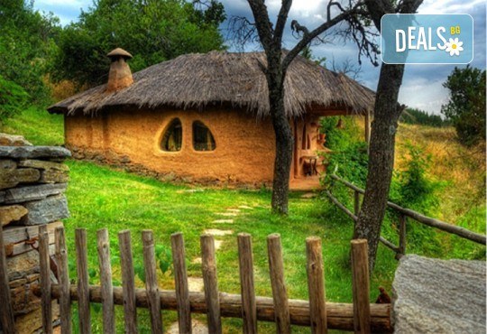 Екскурзия до Лещен и Ковачевица, Родопите! 1 нощувка със закуска в еко хотел в Лещен, транспорт и богата програма, от Балкан Комфорт Д.М.С.! - Снимка 1