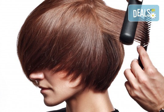 Масажно измиване и изправяне с революционна преса на Loreal Steam Pod в студио за красота Fabio Salsa - Снимка 2