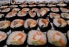 Малкият дракон на Азия! Сет от 50 хапки кимбап корейското суши със сьомга, херинга, сурими, нори, ориз и сусамово олио от Sun of Asia в центъра на София! - thumb 8