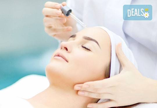 За неотразима кожа - диамантено микродермабразио на лице, маска според типа кожа, ампула и серум с хиалурон в салон за красота Респект - Снимка 3