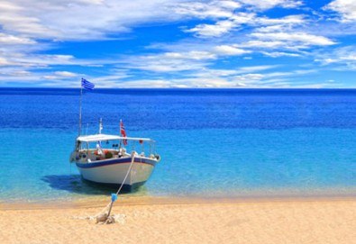 На плаж и разходка в Гърция - Аспровалта и Неа Врасна! Еднодневна екскурзия, транспорт и водач от Дениз Травел!