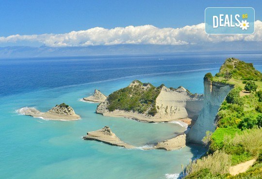 Last minute! Почивка на о. Корфу! 5 нощувки на база All inclusive в Benitses Bay View 3*, транспорт, фериботни такси и билети - Снимка 2