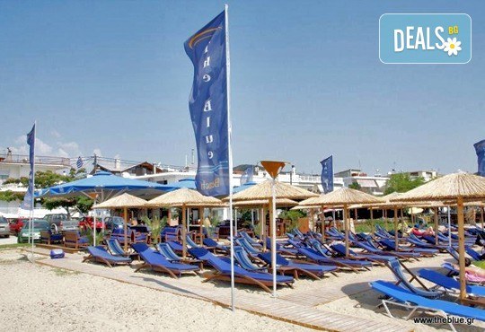 За 1 ден на плаж в слънчева Гърция - Ammolofi Beach, Неа Перамос! Транспорт, застраховка и водач! - Снимка 3
