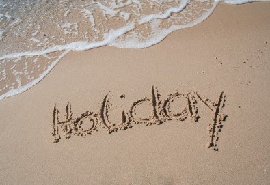 На плаж в слънчева Гърция за ден в Ставрос! Транспорт, застраховка и водач от Глобус Турс!