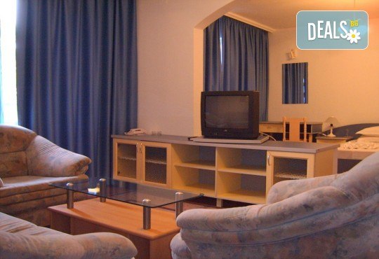 Почивка в ПС АДИС, к. к. Златни пясъци, през юни, август и септември! Пакетнa ценa за 7 нощувки на база закуска, обяд и вечеря, от Лале Тур! - Снимка 7