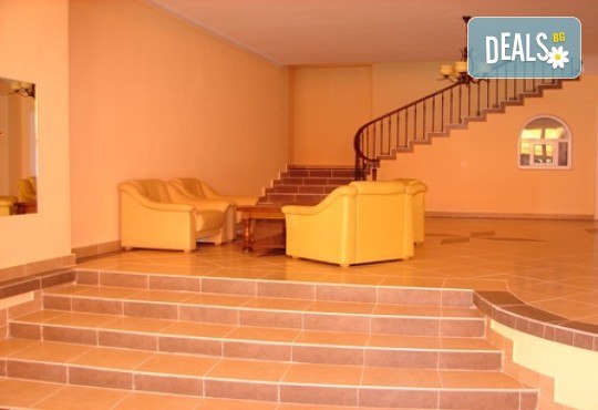 Почивка в ПС АДИС, к. к. Златни пясъци, през юни, август и септември! Пакетнa ценa за 7 нощувки на база закуска, обяд и вечеря, от Лале Тур! - Снимка 8