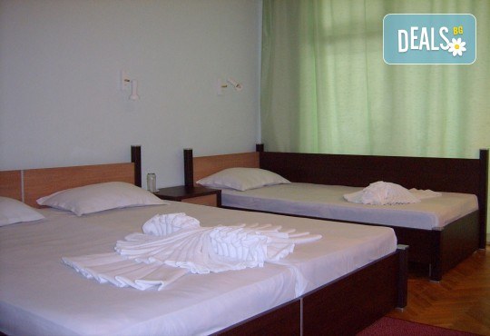 Почивка в ПС АДИС, к. к. Златни пясъци, през юни, август и септември! Пакетнa ценa за 7 нощувки на база закуска, обяд и вечеря, от Лале Тур! - Снимка 4