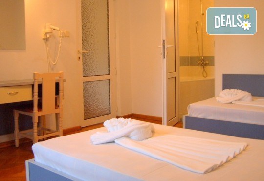 Почивка в ПС АДИС, к. к. Златни пясъци, през юни, август и септември! Пакетнa ценa за 7 нощувки на база закуска, обяд и вечеря, от Лале Тур! - Снимка 3